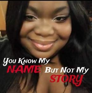 Meet your Posher, Monique